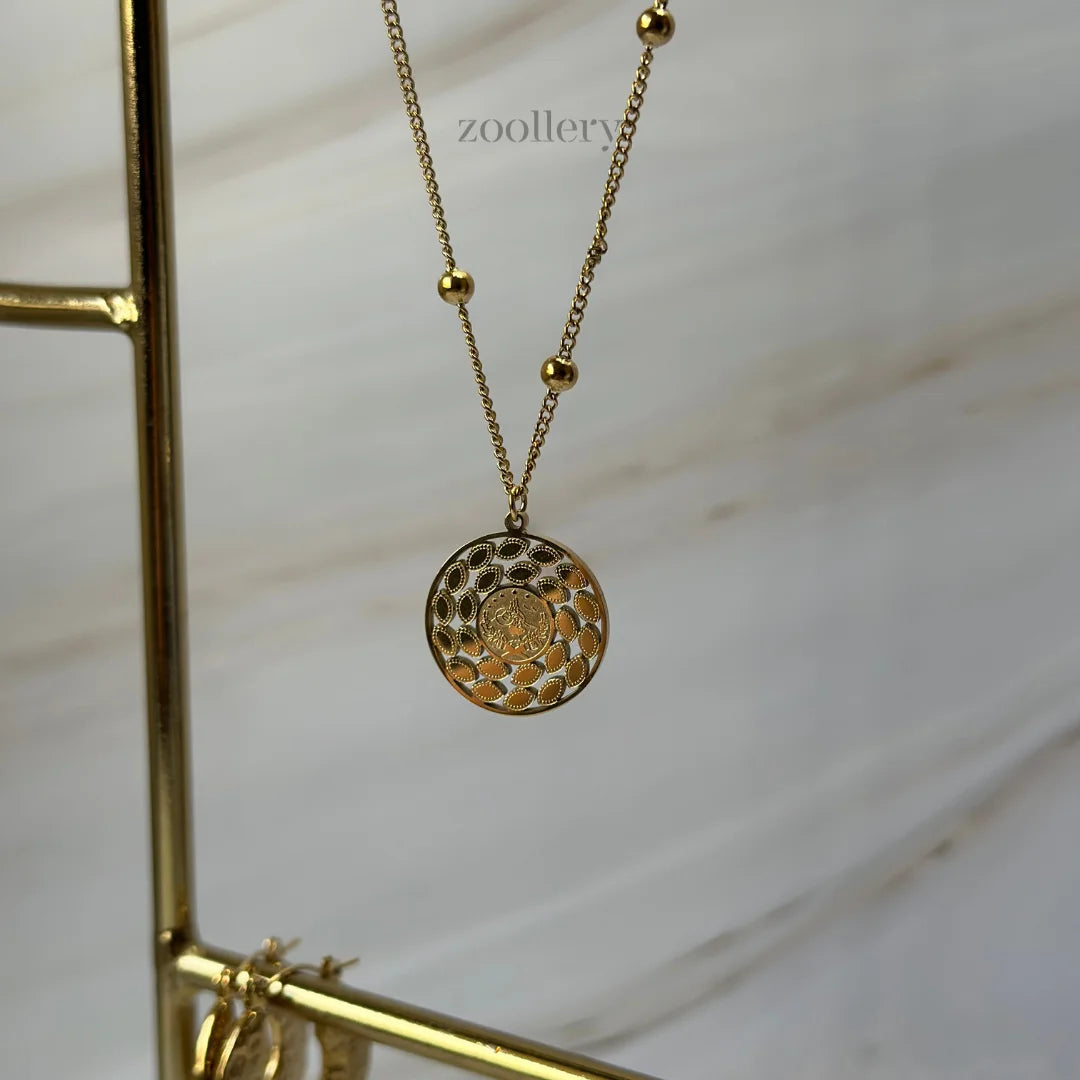 14K Golden Leaf Medallion Necklace