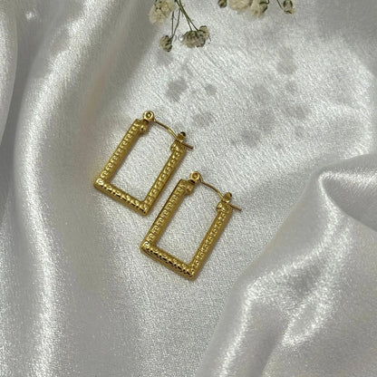 Sculpted Bar Hoops