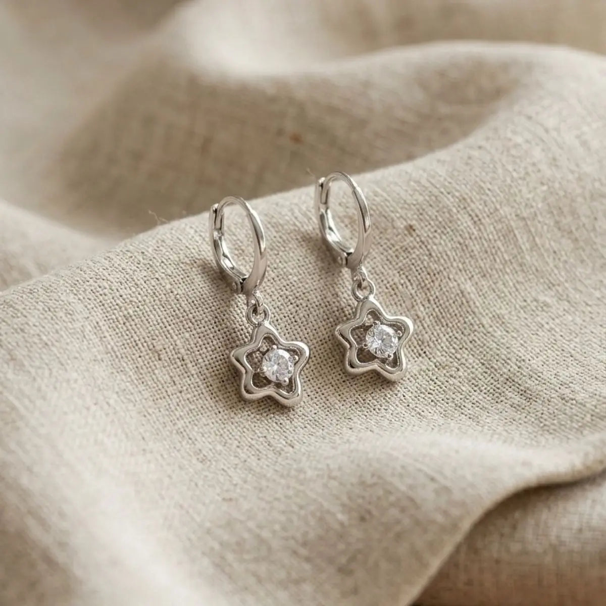 Open Star Dangles (Silver)