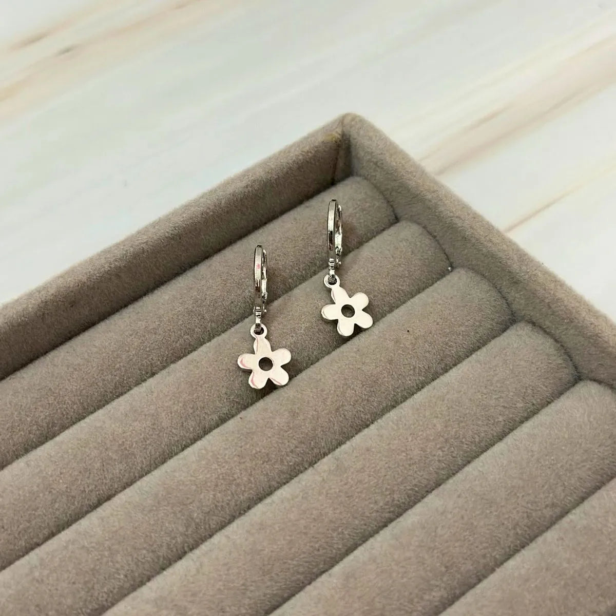 Silver Flower Drops