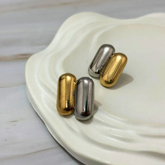 Duo Tone Studs