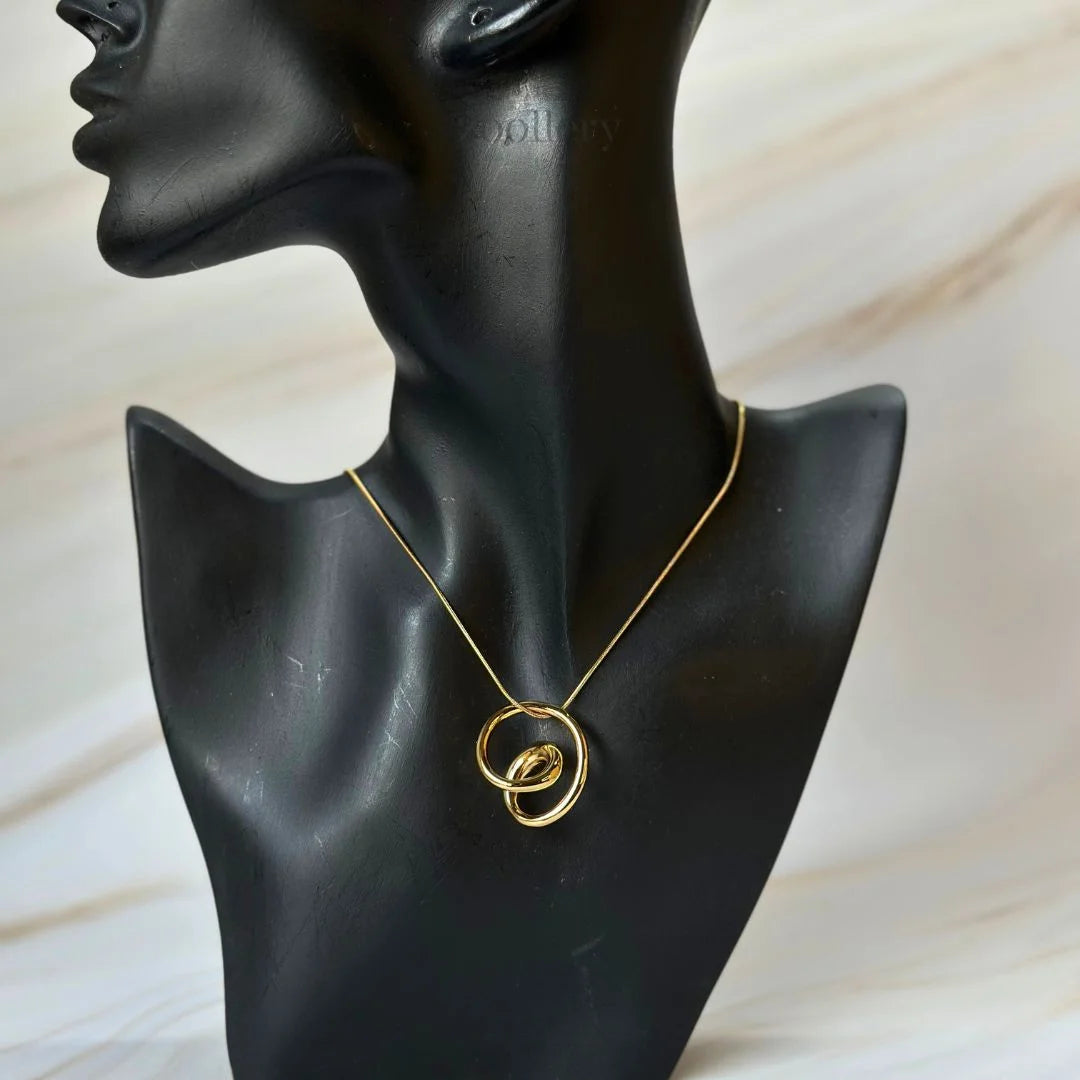 Harmony Loop Necklace