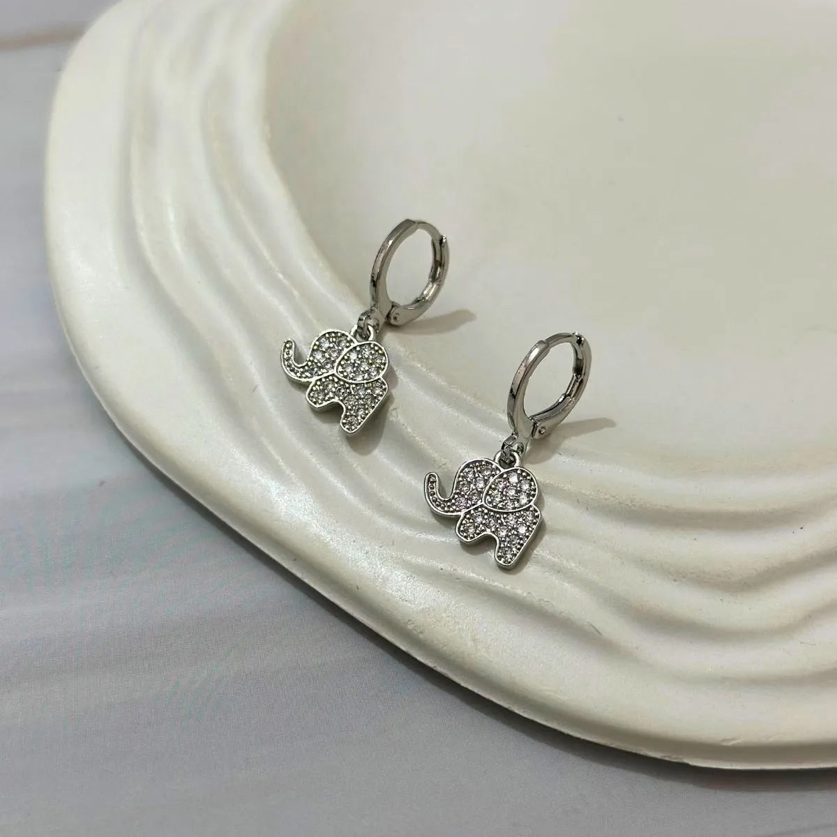 Ele Shine Earrings