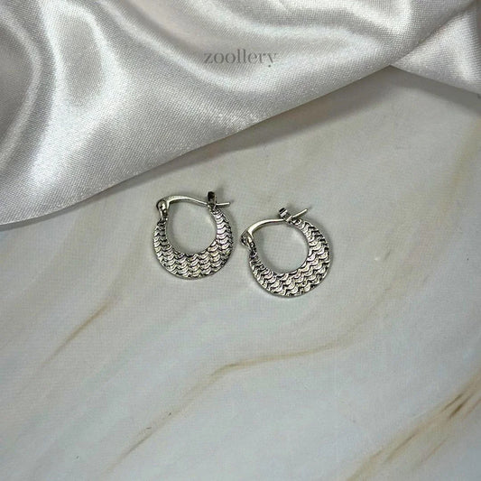 Fishtail Curve Hoops