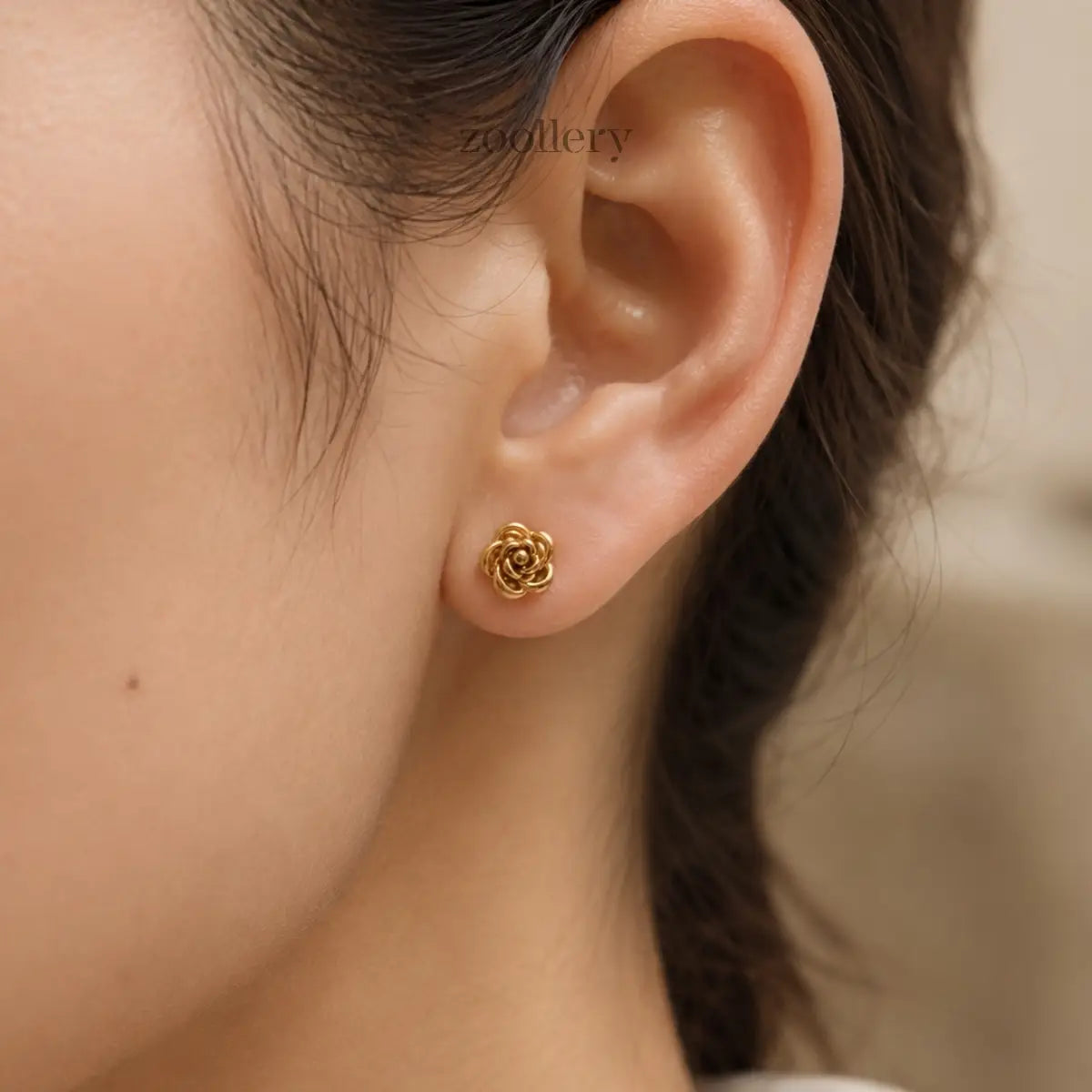 Rosette Studs