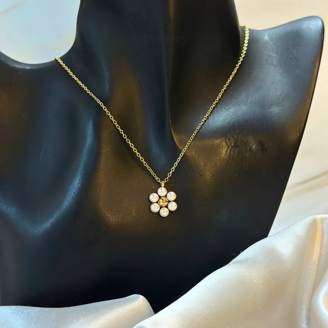 Pearl Blossom Necklace