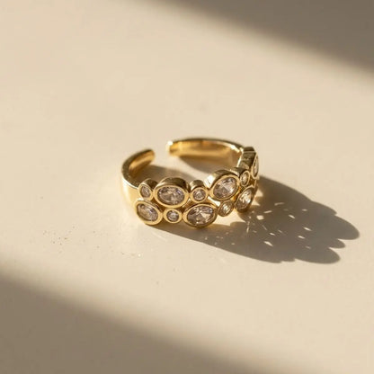 Solenne Ring (Crystal White)