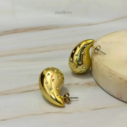 Golden Blobs