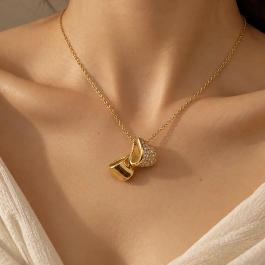 Twist & Glow Necklace