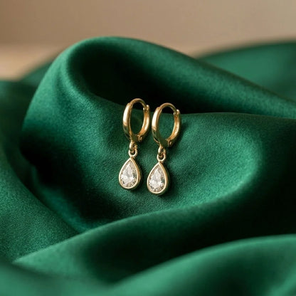 Classic Crystal Drops (Gold)
