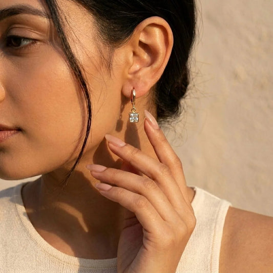 Crystal Dangle Earrings (Gold)