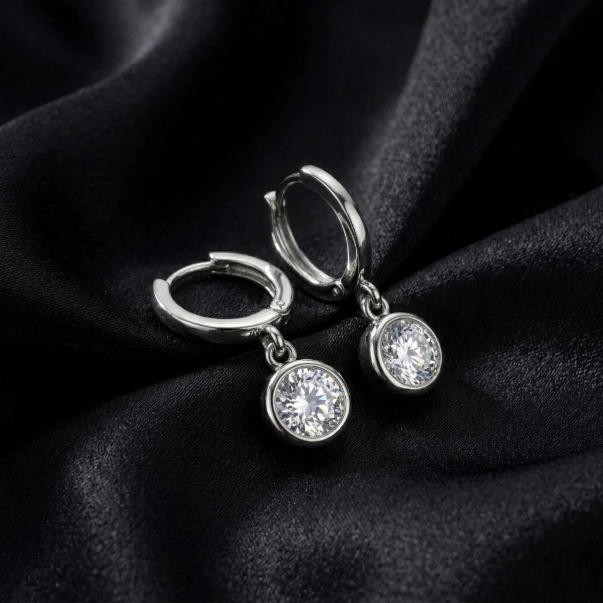Glowstone Dangle (Silver)